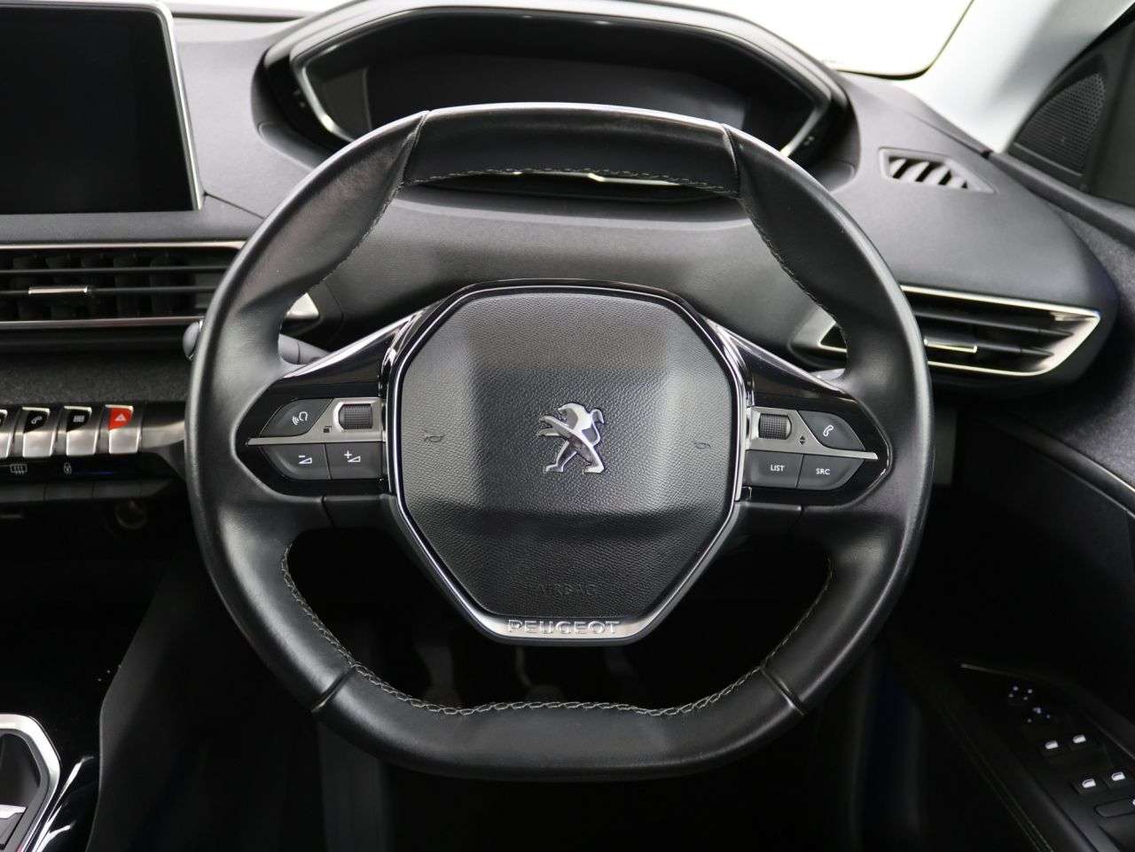 2018 PEUGEOT 3008 2018 PEUGEOT 3008