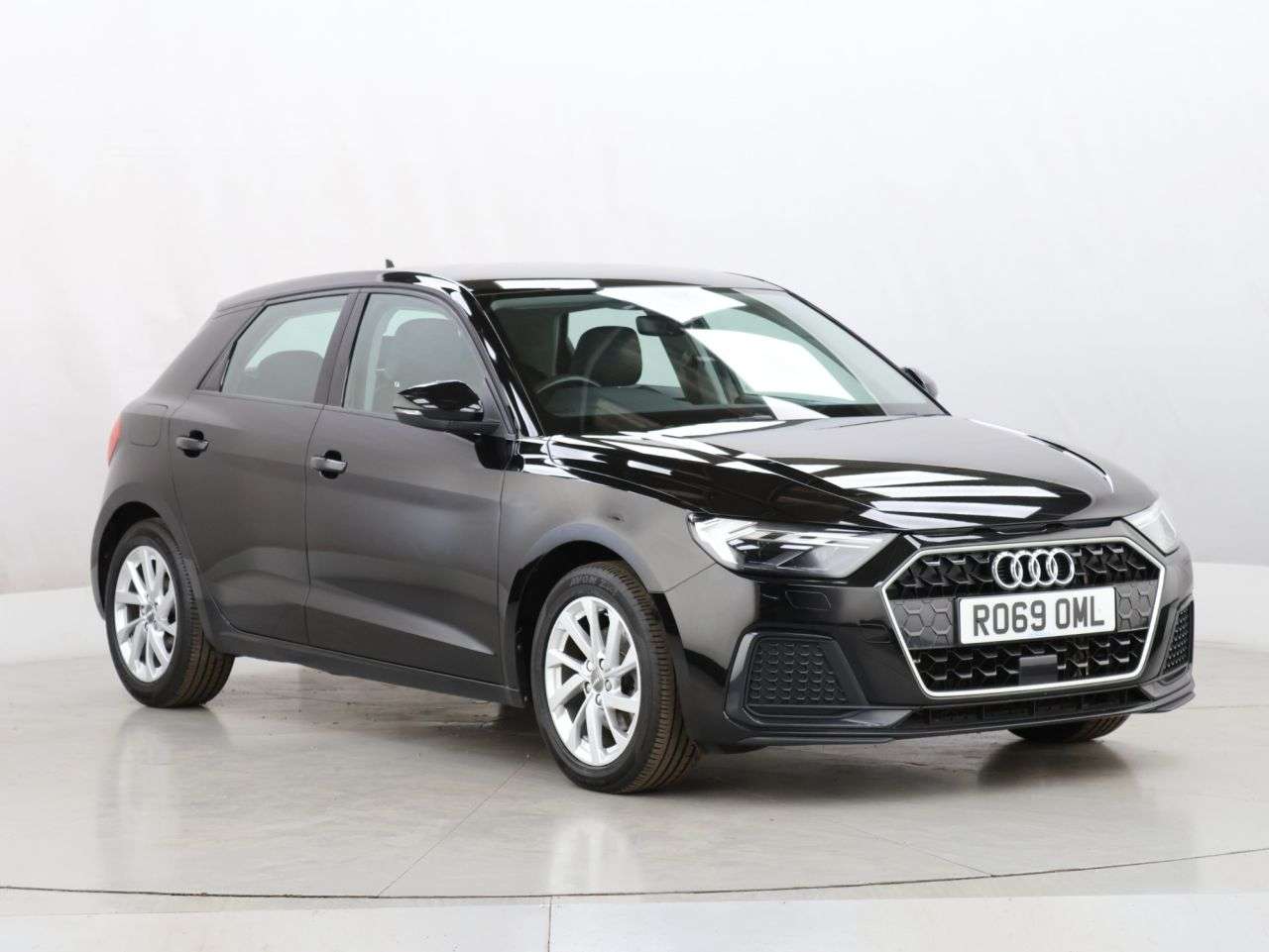 2020 AUDI A1 2020 AUDI A1