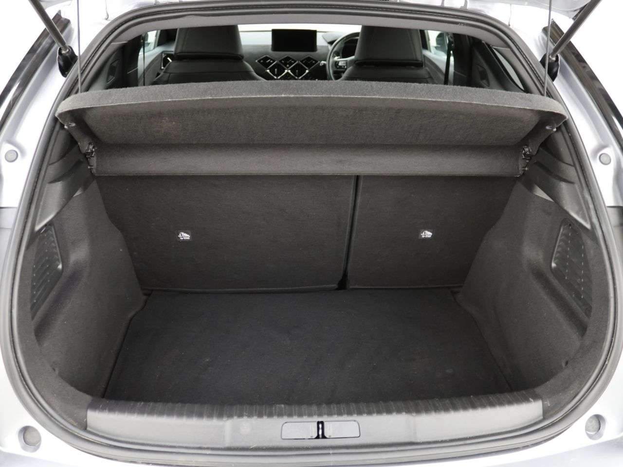 2021 DS AUTOMOBILES DS 3 2021 DS AUTOMOBILES DS 3