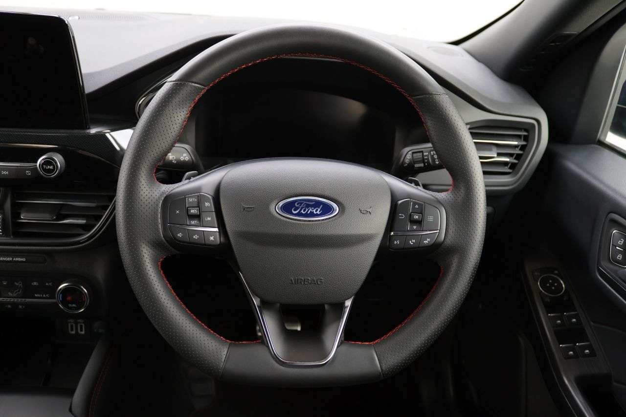 2022 FORD KUGA 2022 FORD KUGA