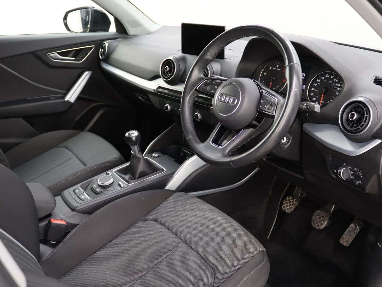 2020 AUDI Q2 2020 AUDI Q2