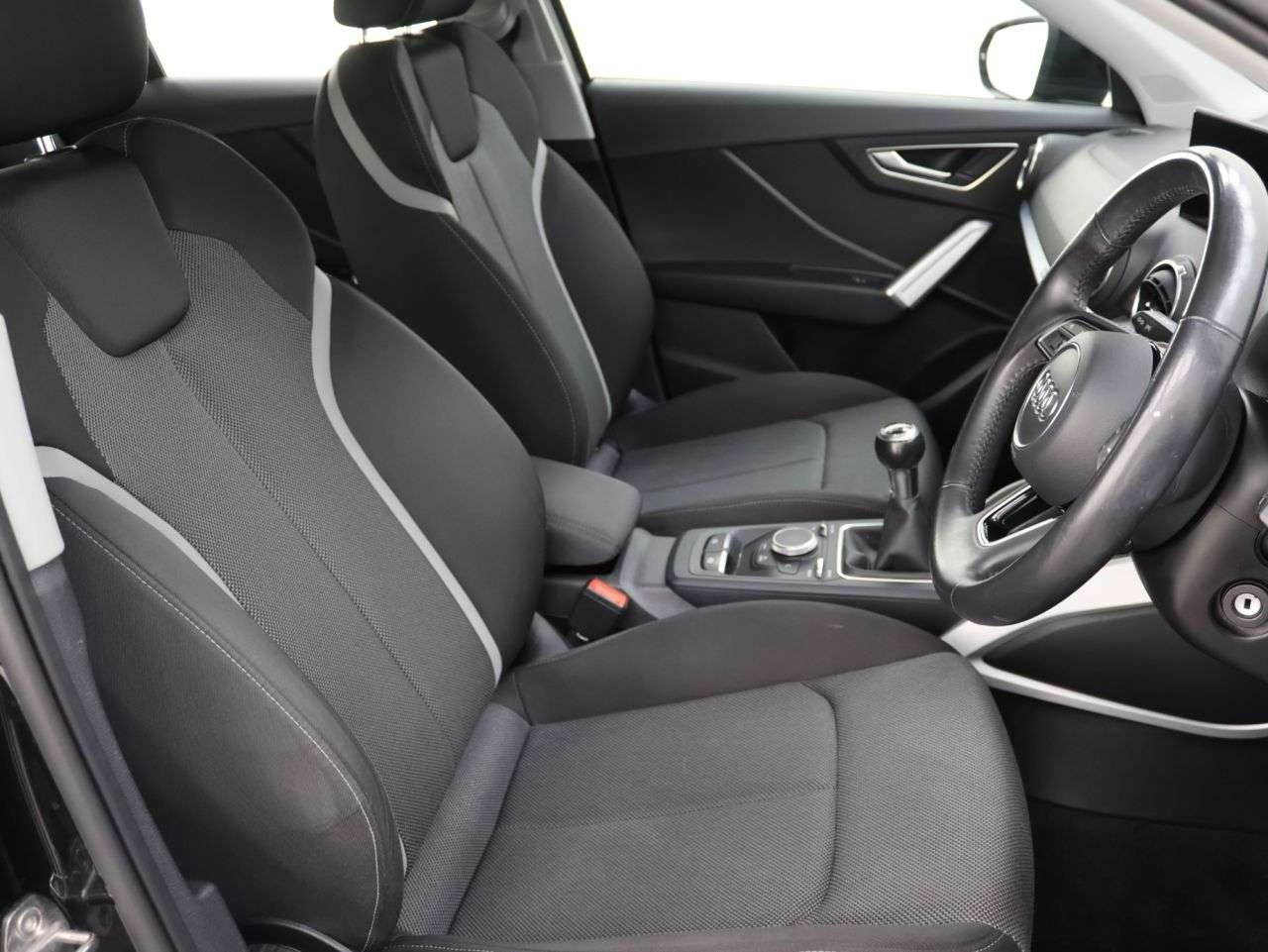 2020 AUDI Q2 2020 AUDI Q2