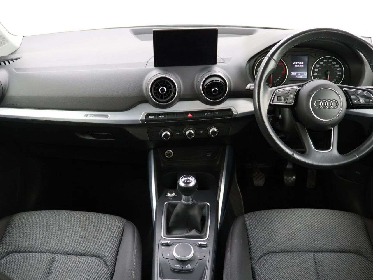 2020 AUDI Q2 2020 AUDI Q2