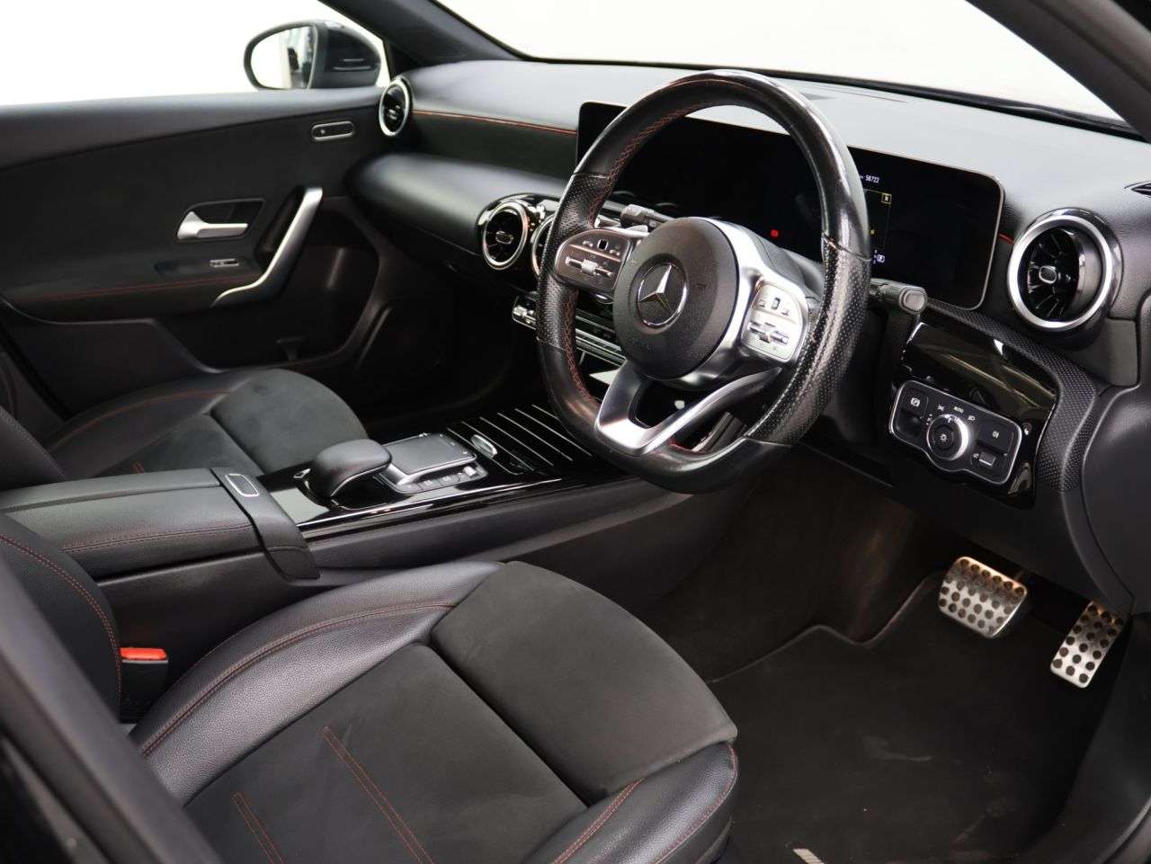 2020 MERCEDES-BENZ A CLASS 2020 MERCEDES-BENZ A CLASS