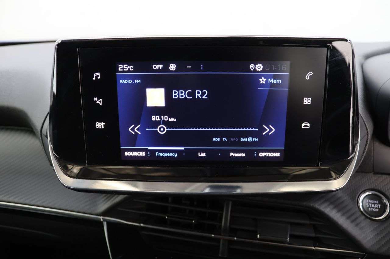 2021 PEUGEOT 2008 2021 PEUGEOT 2008