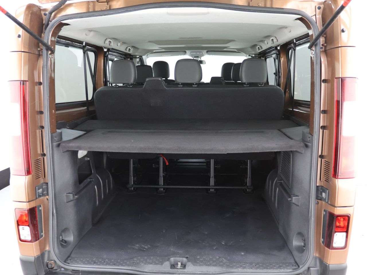 2020 RENAULT TRAFIC 2020 RENAULT TRAFIC