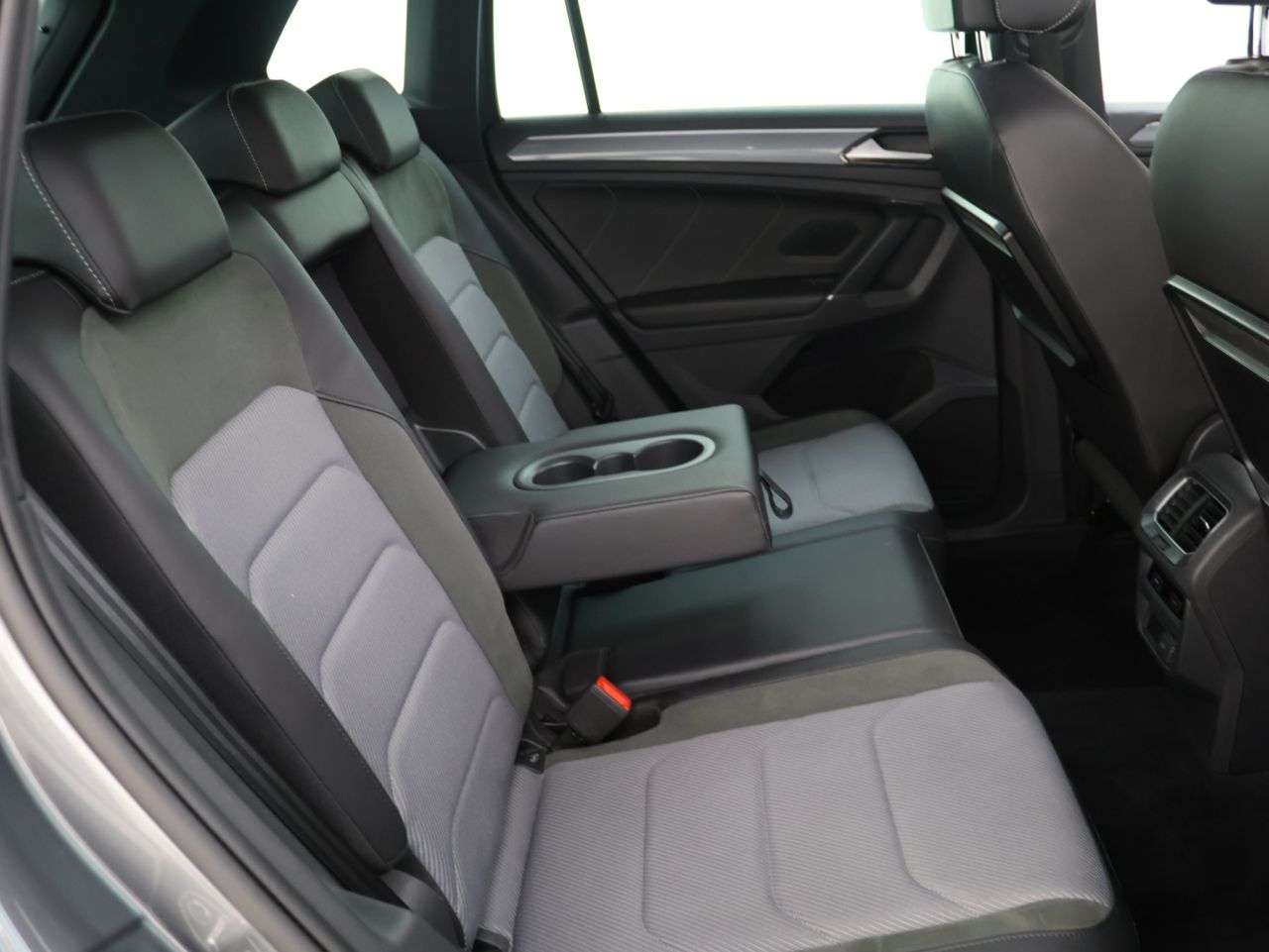 2017 VOLKSWAGEN TIGUAN 2017 VOLKSWAGEN TIGUAN