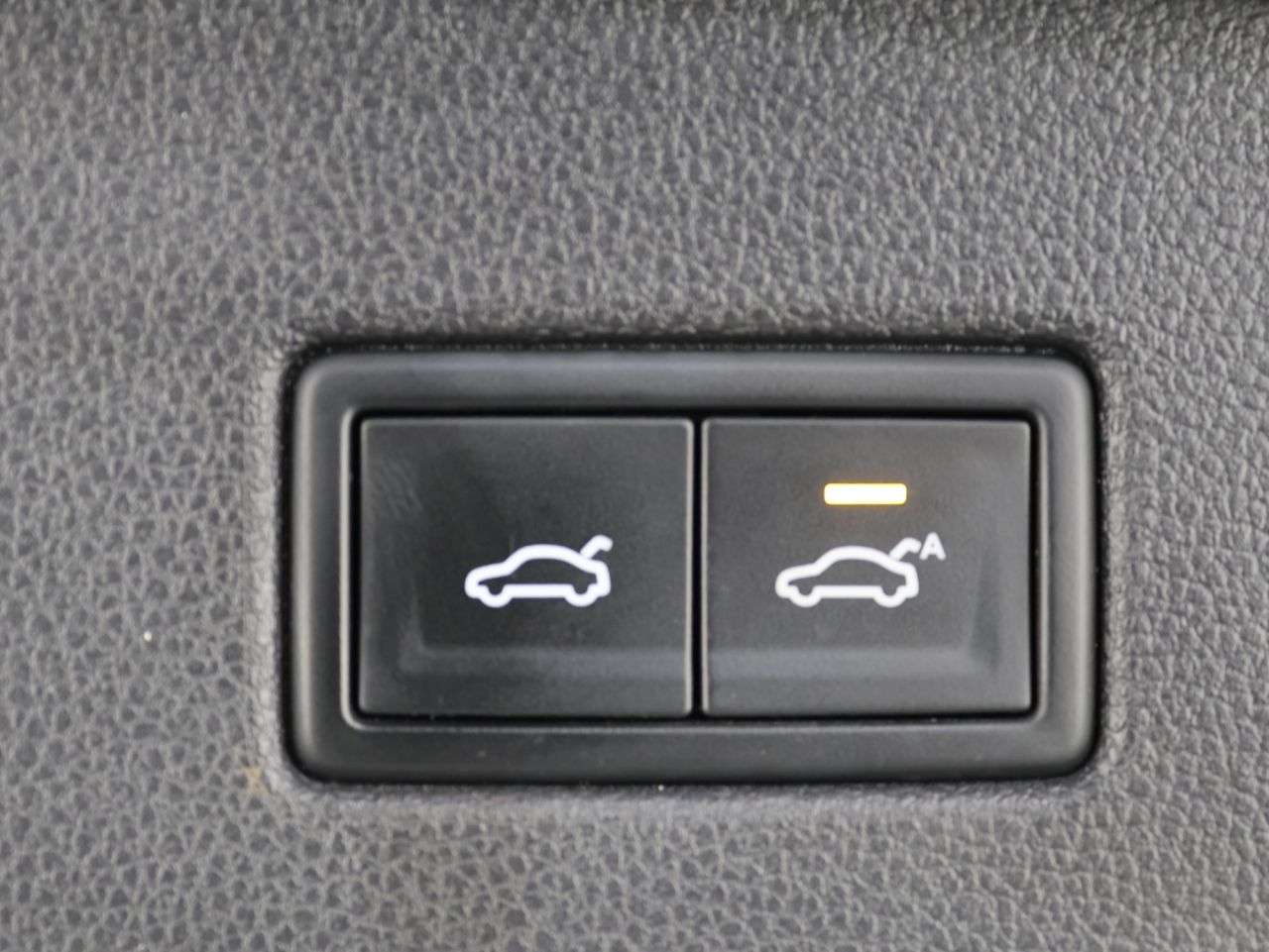 2017 VOLKSWAGEN TIGUAN 2017 VOLKSWAGEN TIGUAN