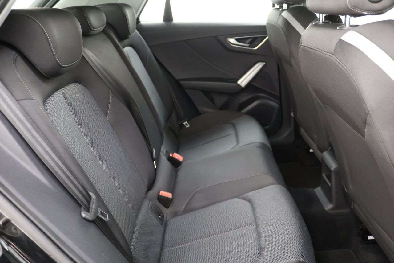 2021 AUDI Q2 2021 AUDI Q2