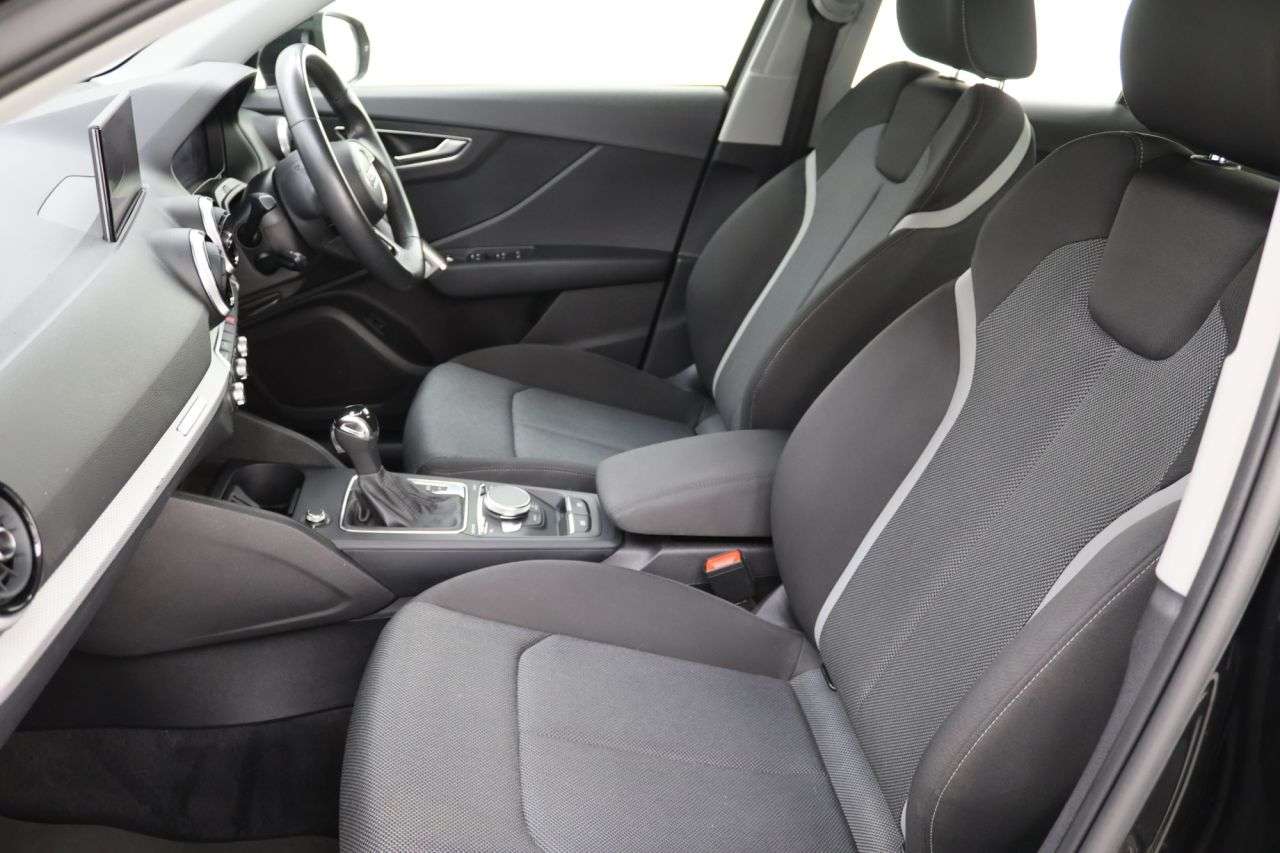 2021 AUDI Q2 2021 AUDI Q2