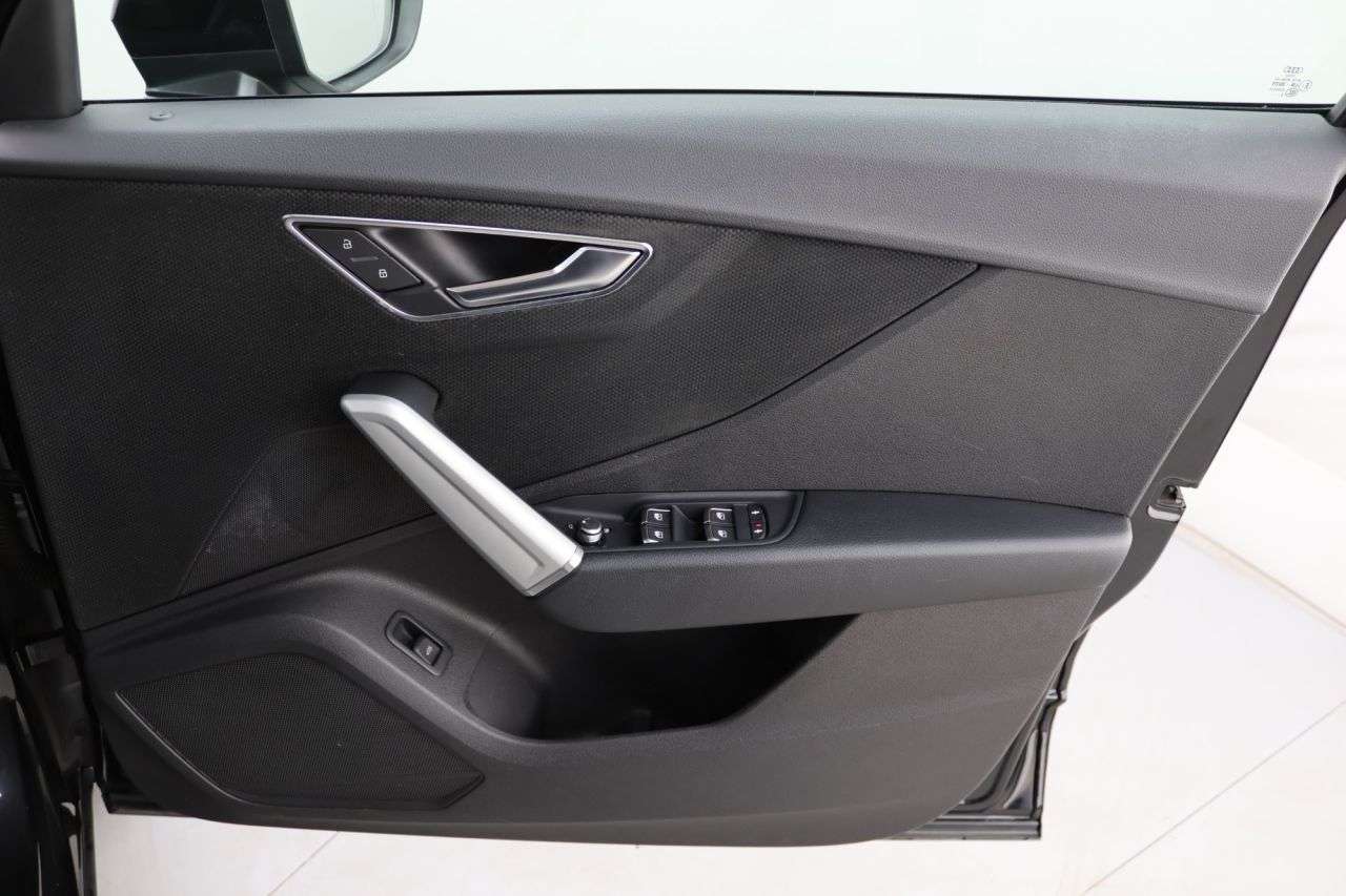 2021 AUDI Q2 2021 AUDI Q2