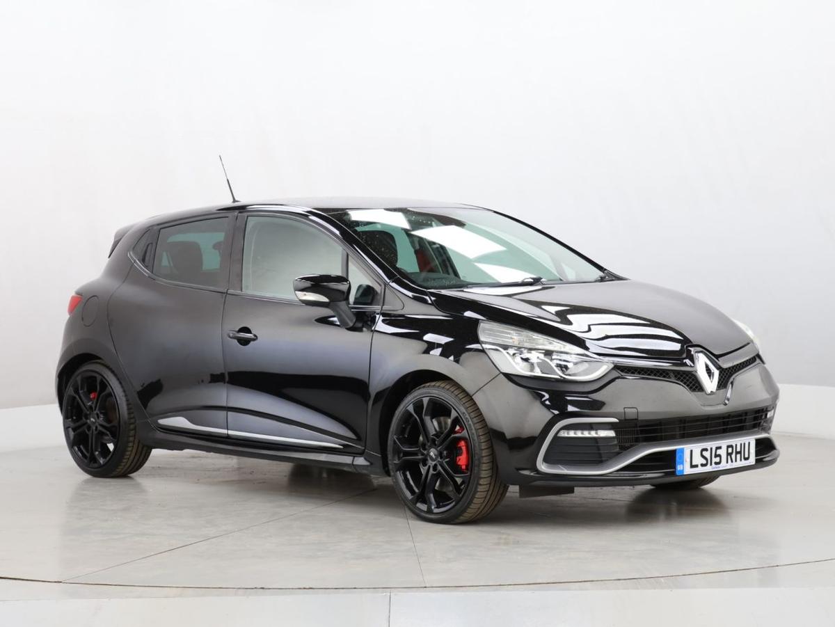 Check out this Renault Clio 2015 Petrol Automatic