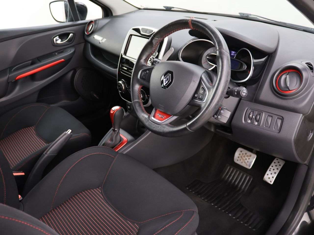 2015 RENAULT CLIO 2015 RENAULT CLIO
