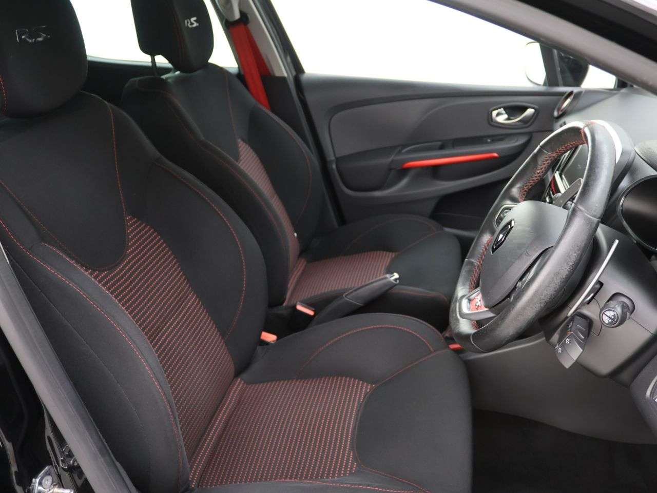 2015 RENAULT CLIO 2015 RENAULT CLIO