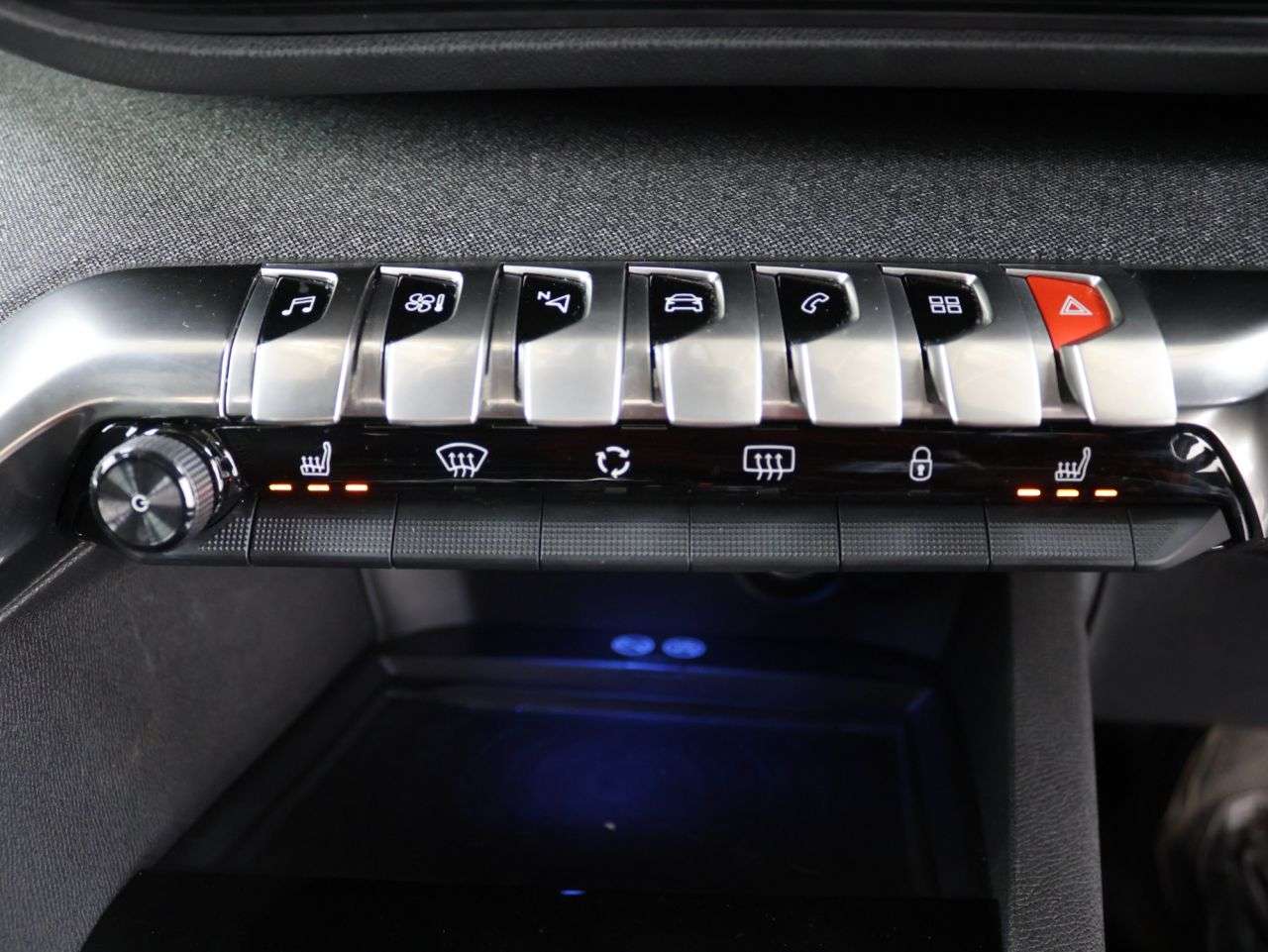 2020 PEUGEOT 5008 2020 PEUGEOT 5008