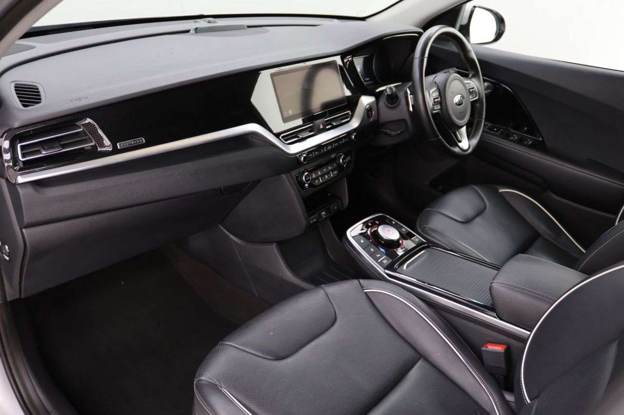 2021 KIA NIRO 2021 KIA NIRO