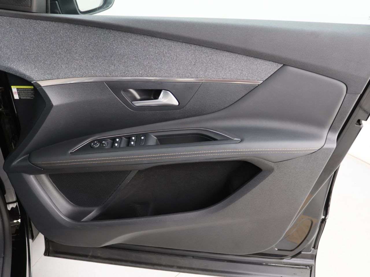 2020 PEUGEOT 3008 2020 PEUGEOT 3008