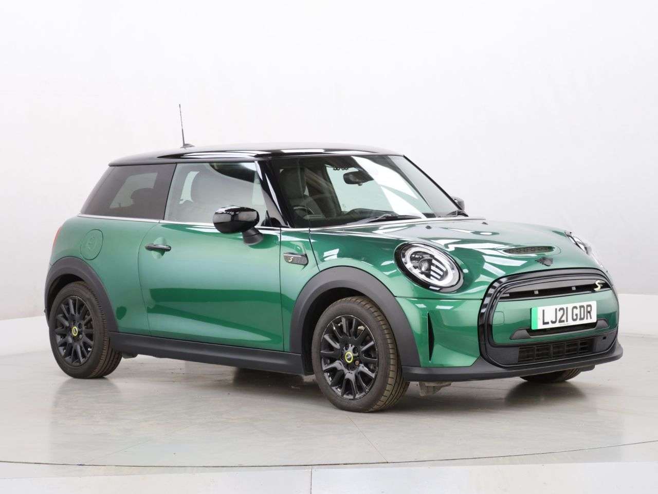 2021 MINI ELECTRIC HATCH 2021 MINI ELECTRIC HATCH