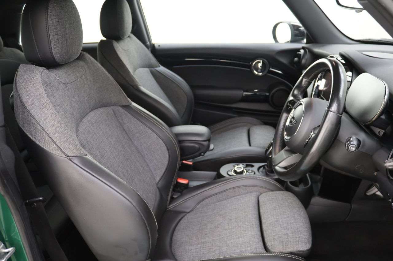 2021 MINI ELECTRIC HATCH 2021 MINI ELECTRIC HATCH