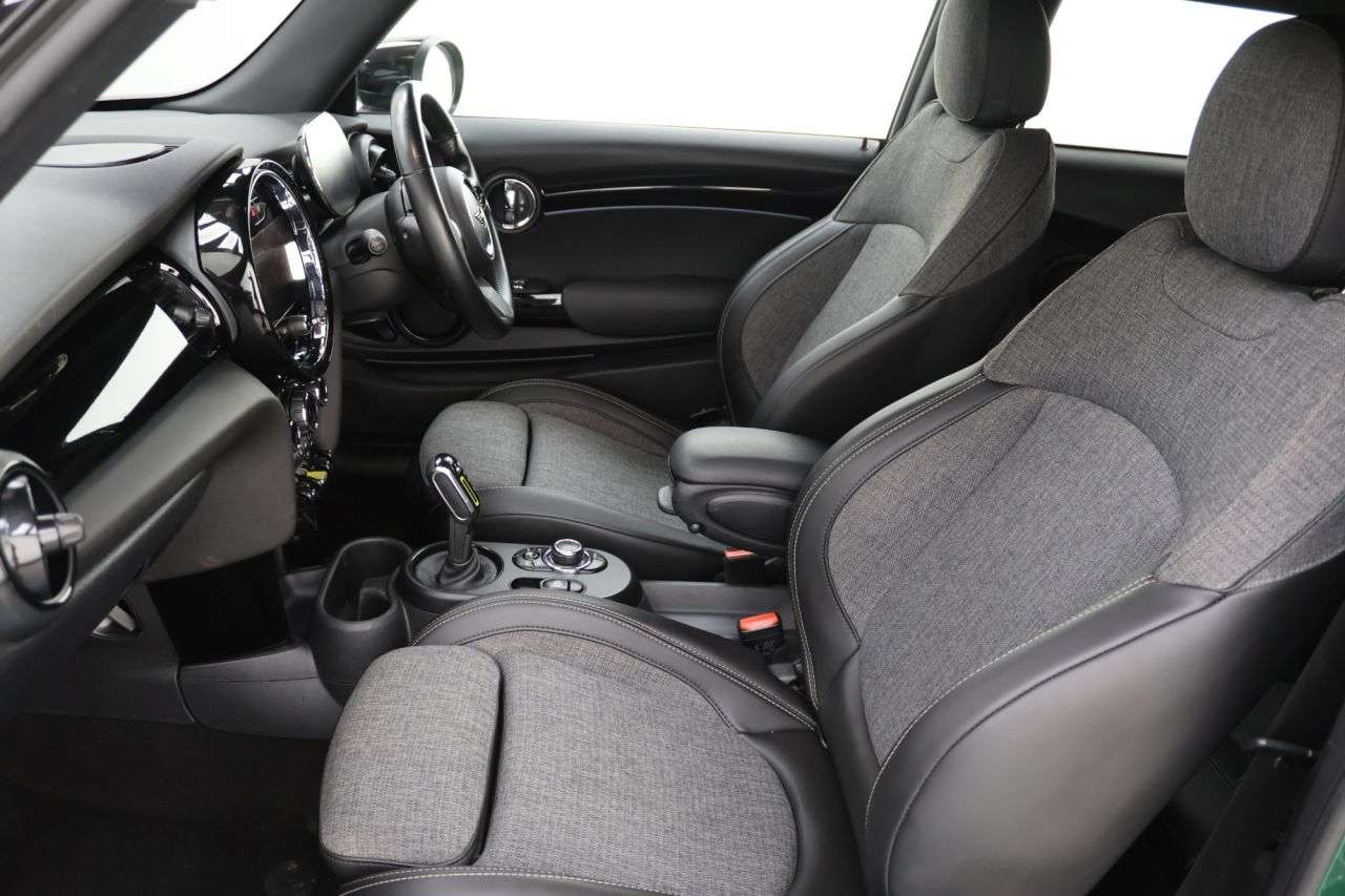 2021 MINI ELECTRIC HATCH 2021 MINI ELECTRIC HATCH