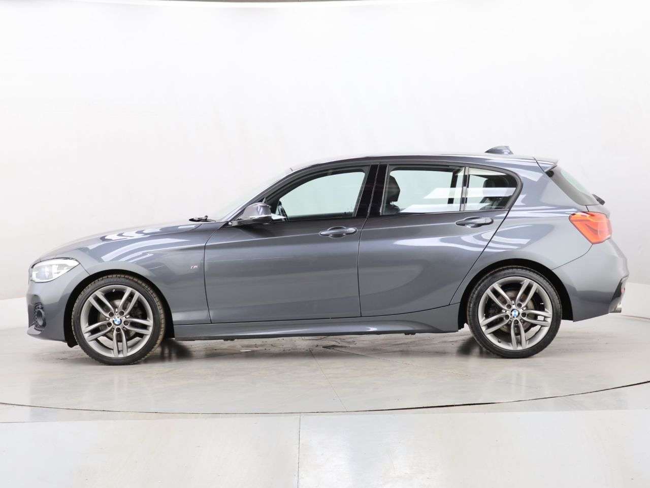 2018 BMW 1 SERIES 2018 BMW 1 SERIES