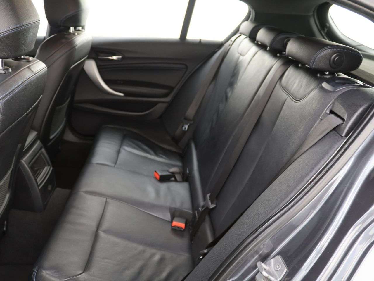 2018 BMW 1 SERIES 2018 BMW 1 SERIES