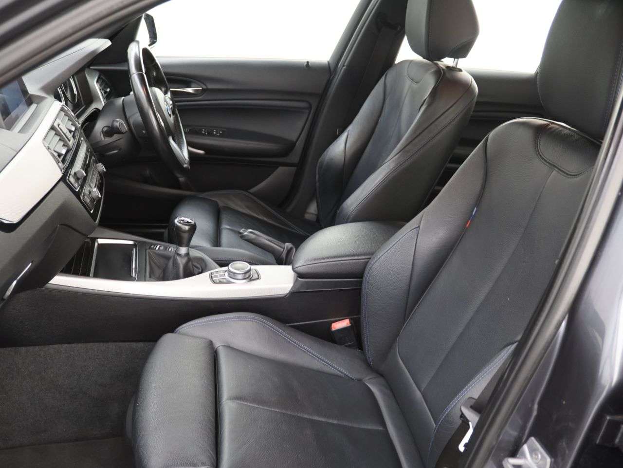 2018 BMW 1 SERIES 2018 BMW 1 SERIES