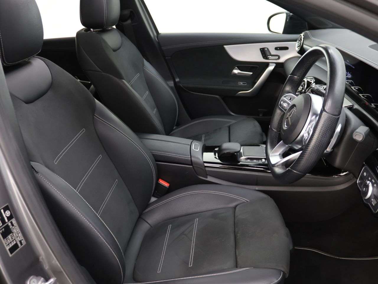 2021 MERCEDES-BENZ A CLASS 2021 MERCEDES-BENZ A CLASS