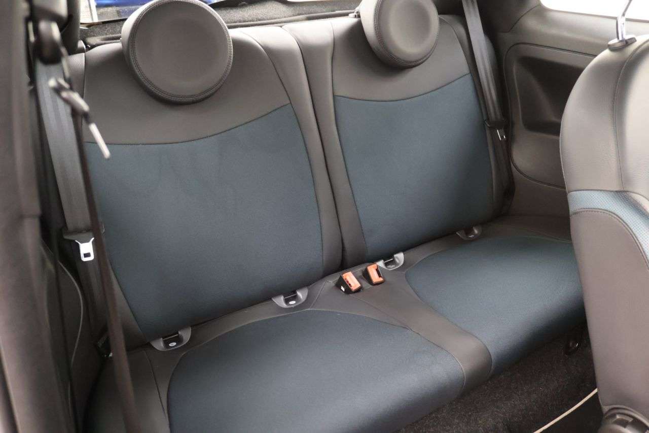 2020 FIAT 500 2020 FIAT 500