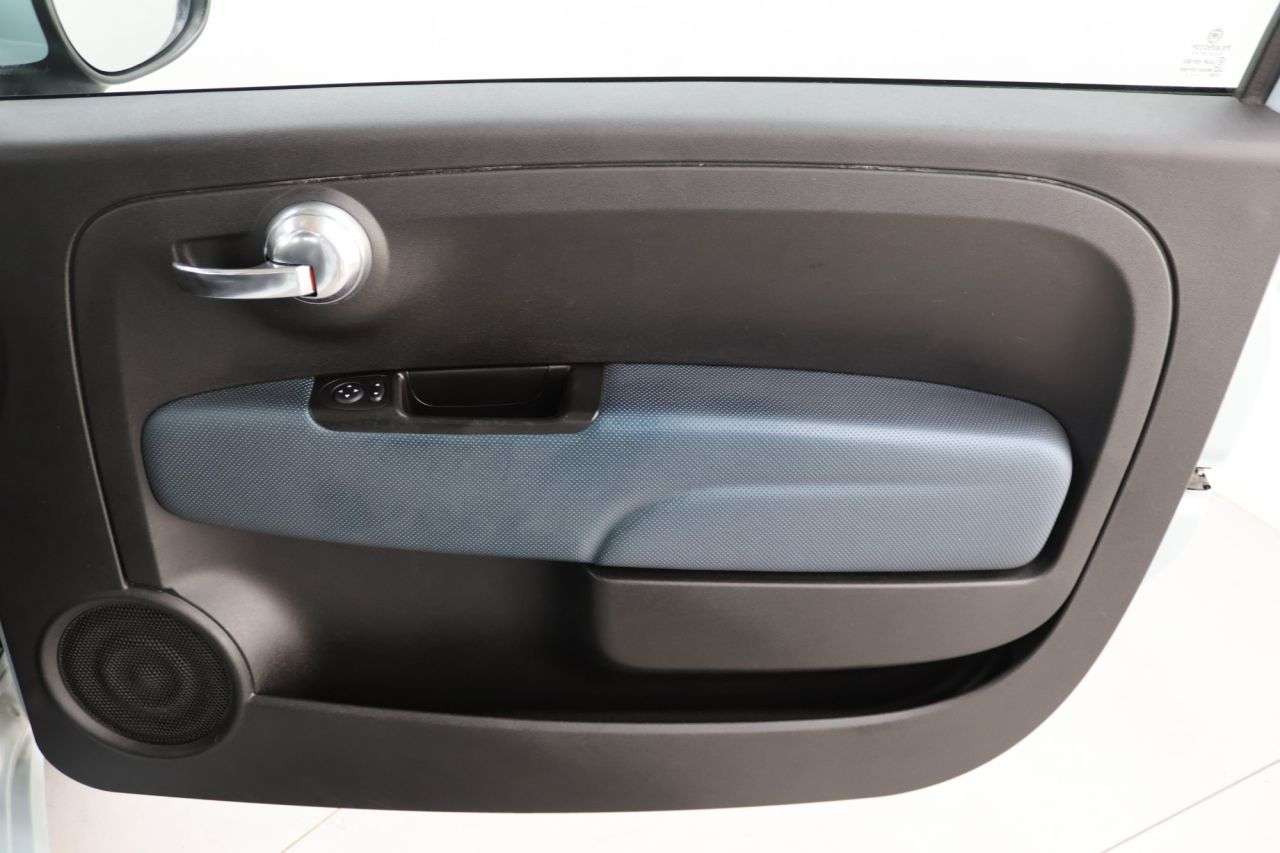 2020 FIAT 500 2020 FIAT 500