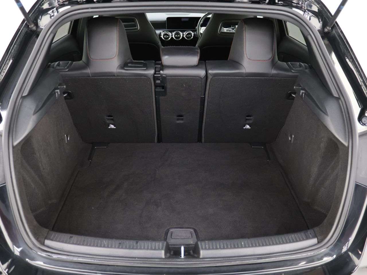 2019 MERCEDES-BENZ A CLASS 2019 MERCEDES-BENZ A CLASS