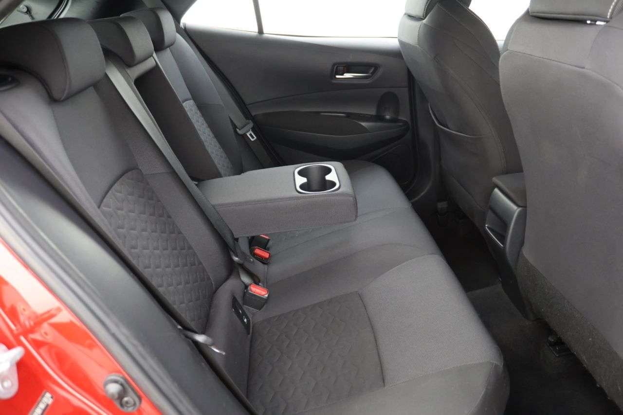 2021 TOYOTA COROLLA 2021 TOYOTA COROLLA