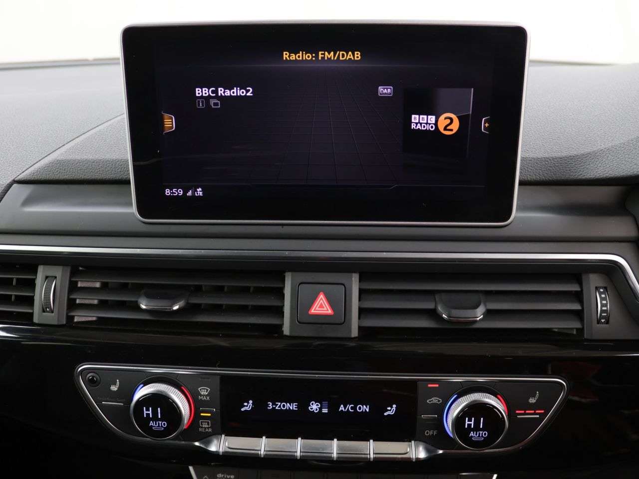 2019 AUDI A4 2019 AUDI A4