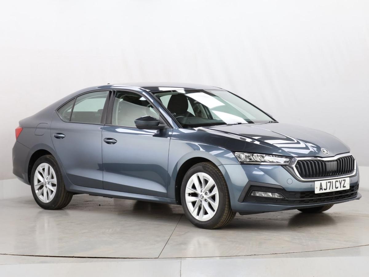 Check out this Skoda Octavia 2021 Hybrid Electric Automatic