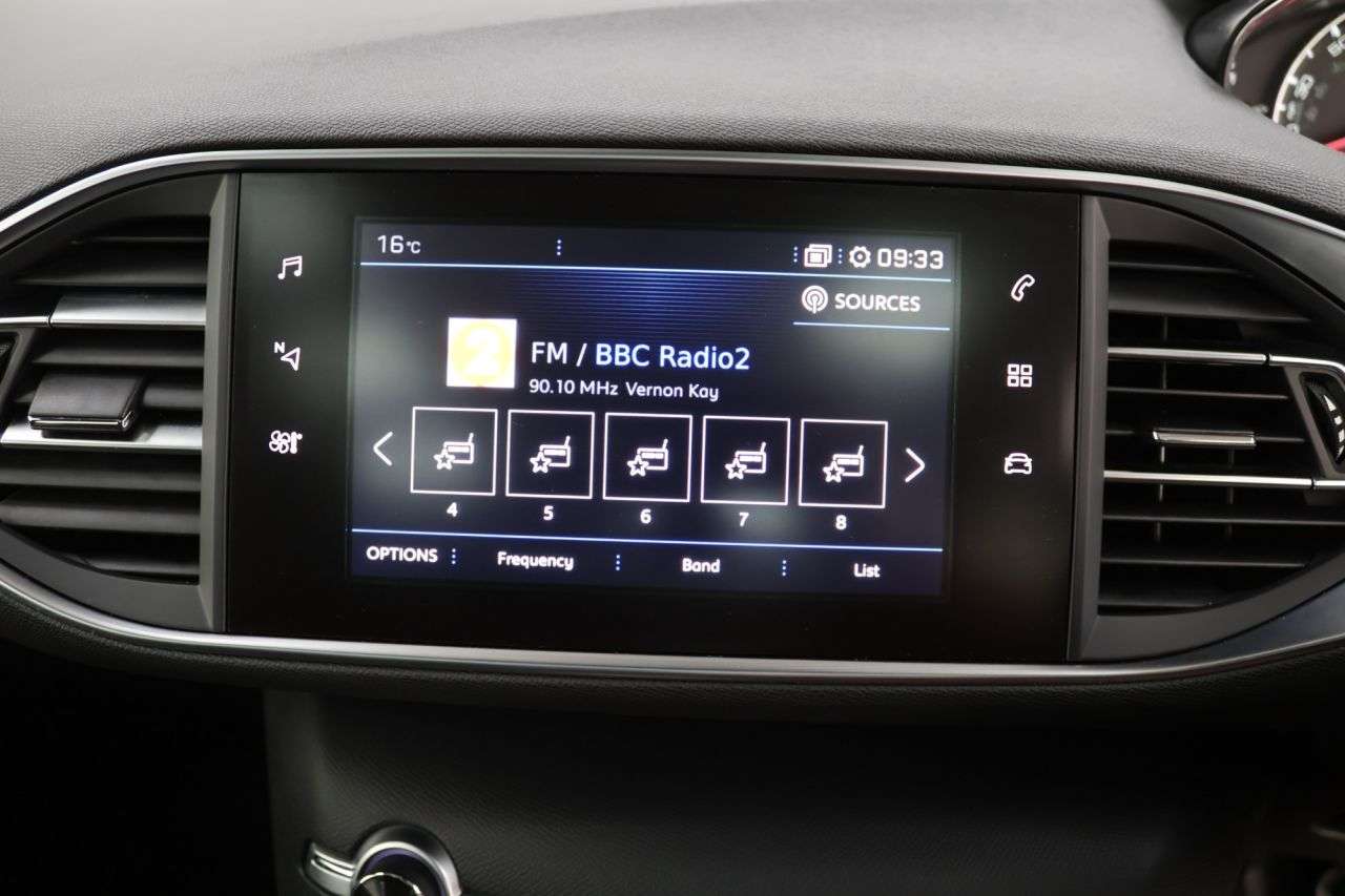 2018 PEUGEOT 308 2018 PEUGEOT 308