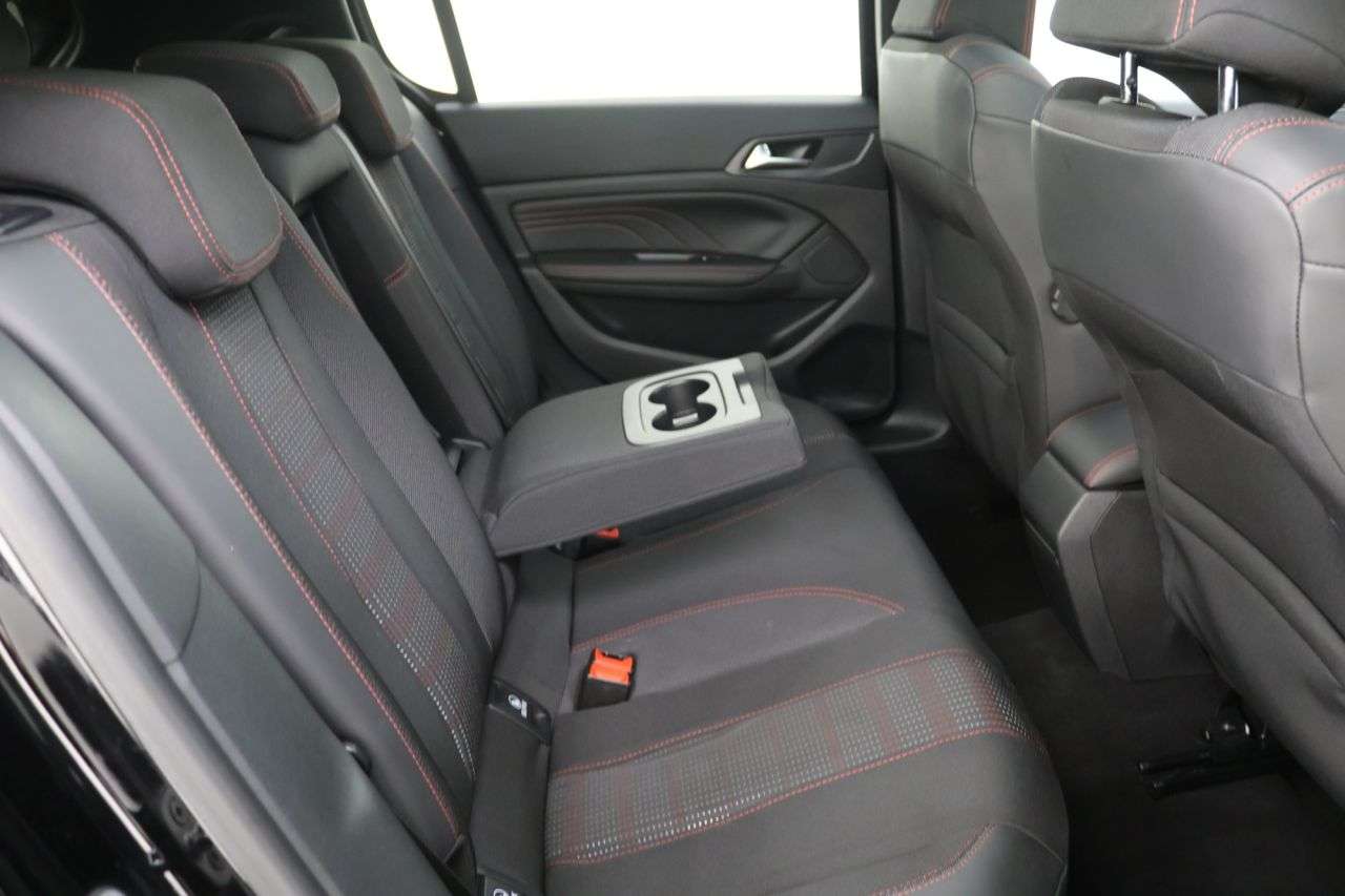 2018 PEUGEOT 308 2018 PEUGEOT 308