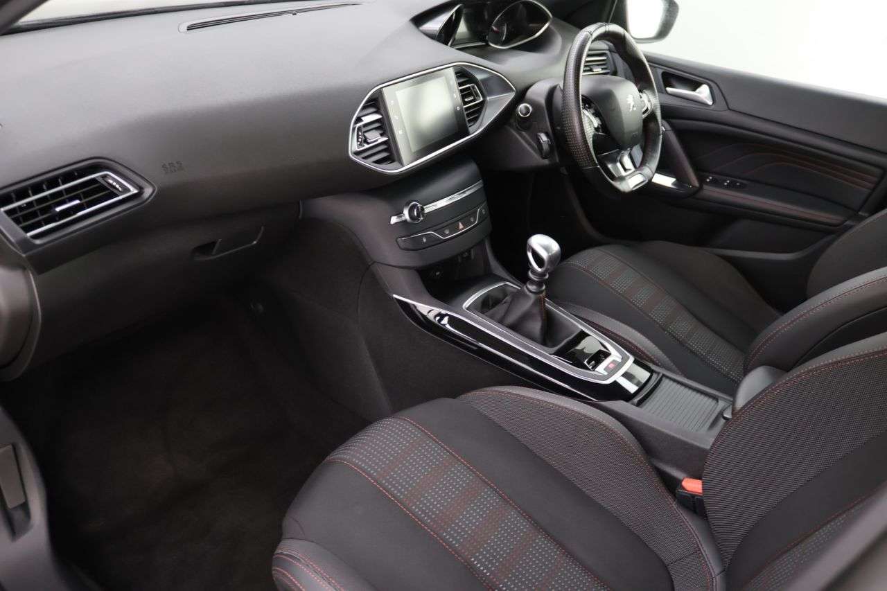 2018 PEUGEOT 308 2018 PEUGEOT 308