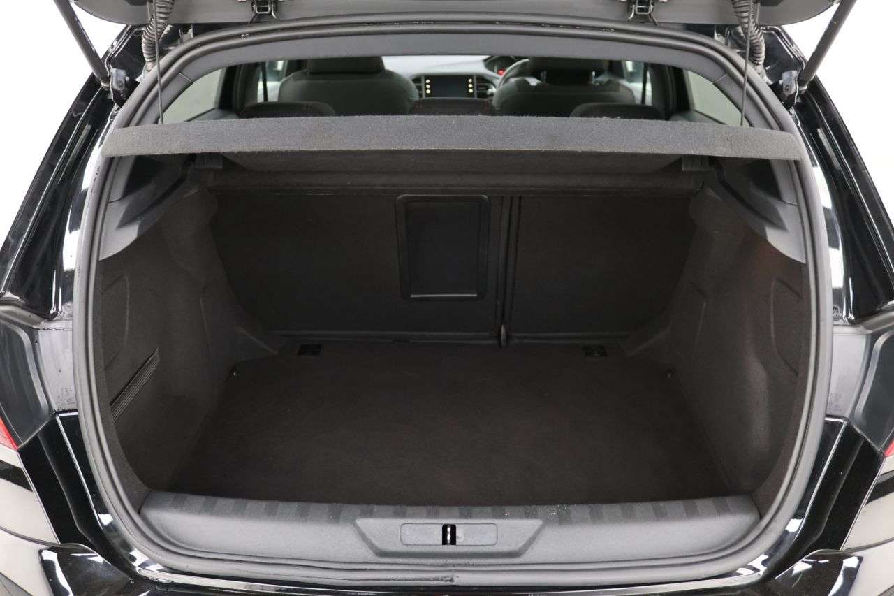 2018 PEUGEOT 308 2018 PEUGEOT 308