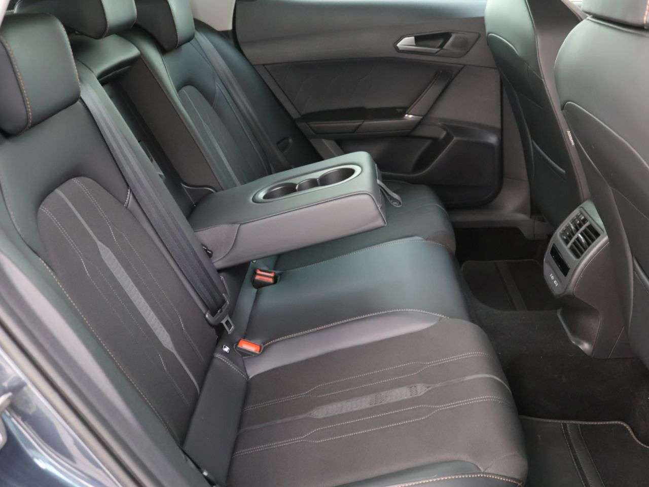 2022 CUPRA FORMENTOR 2022 CUPRA FORMENTOR