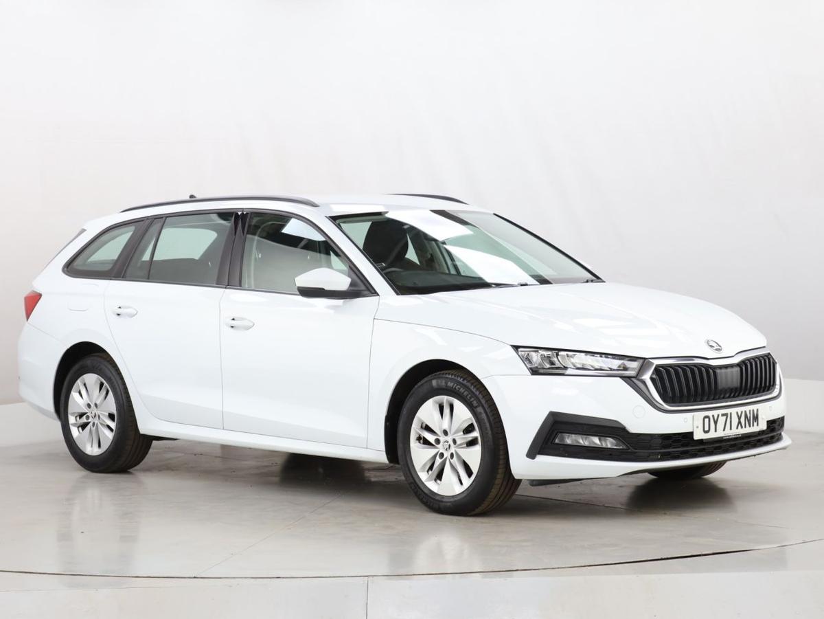 Check out this Skoda Octavia 2021 Diesel Manual
