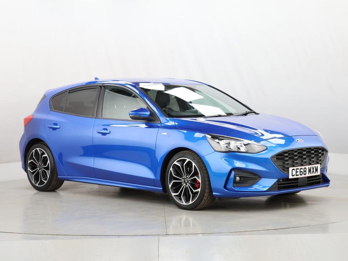 Check out this Ford Focus 2018 Petrol Manual