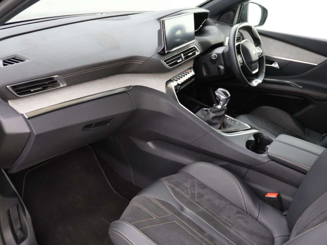 2021 PEUGEOT 3008 2021 PEUGEOT 3008