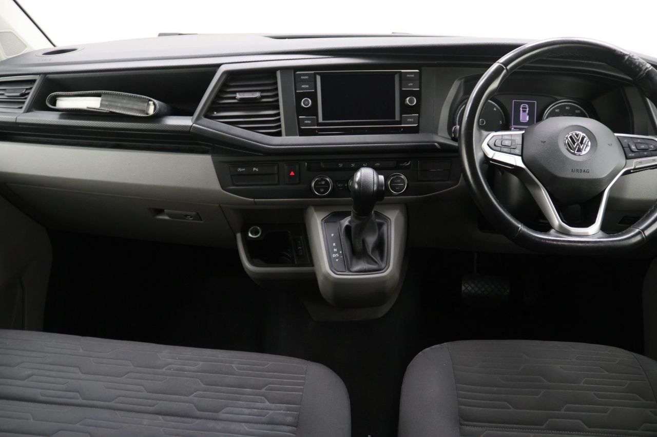 2020 VOLKSWAGEN TRANSPORTER SHUTTLE 2020 VOLKSWAGEN TRANSPORTER SHUTTLE