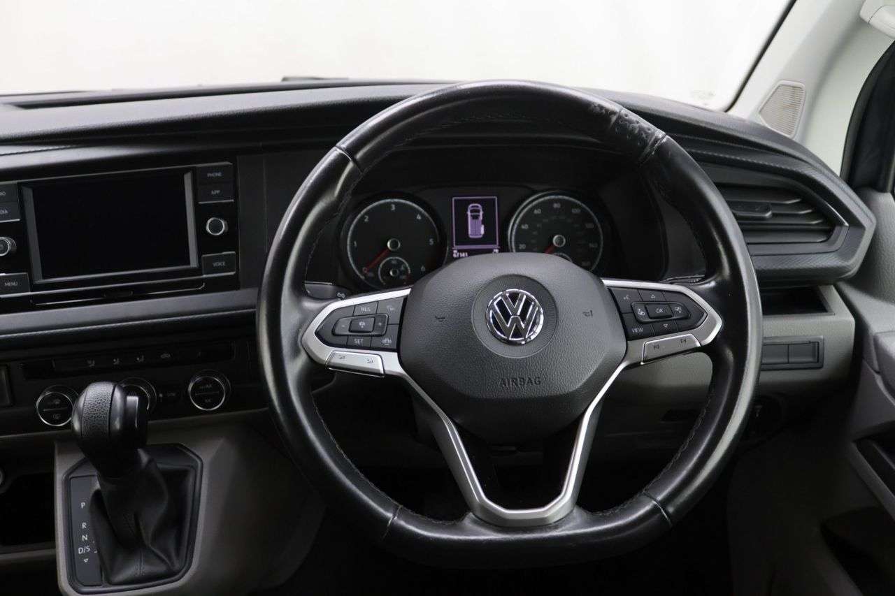 2020 VOLKSWAGEN TRANSPORTER SHUTTLE 2020 VOLKSWAGEN TRANSPORTER SHUTTLE