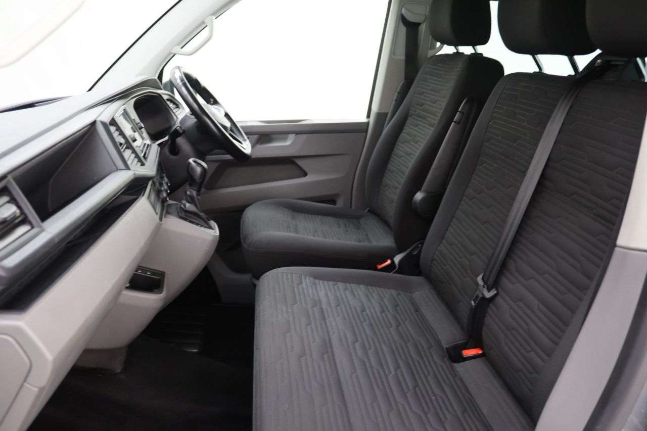 2020 VOLKSWAGEN TRANSPORTER SHUTTLE 2020 VOLKSWAGEN TRANSPORTER SHUTTLE