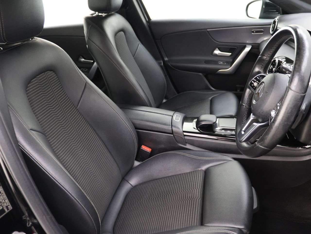 2021 MERCEDES-BENZ A CLASS 2021 MERCEDES-BENZ A CLASS