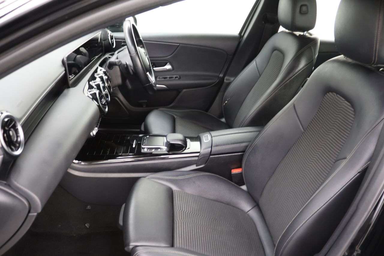 2021 MERCEDES-BENZ A CLASS 2021 MERCEDES-BENZ A CLASS