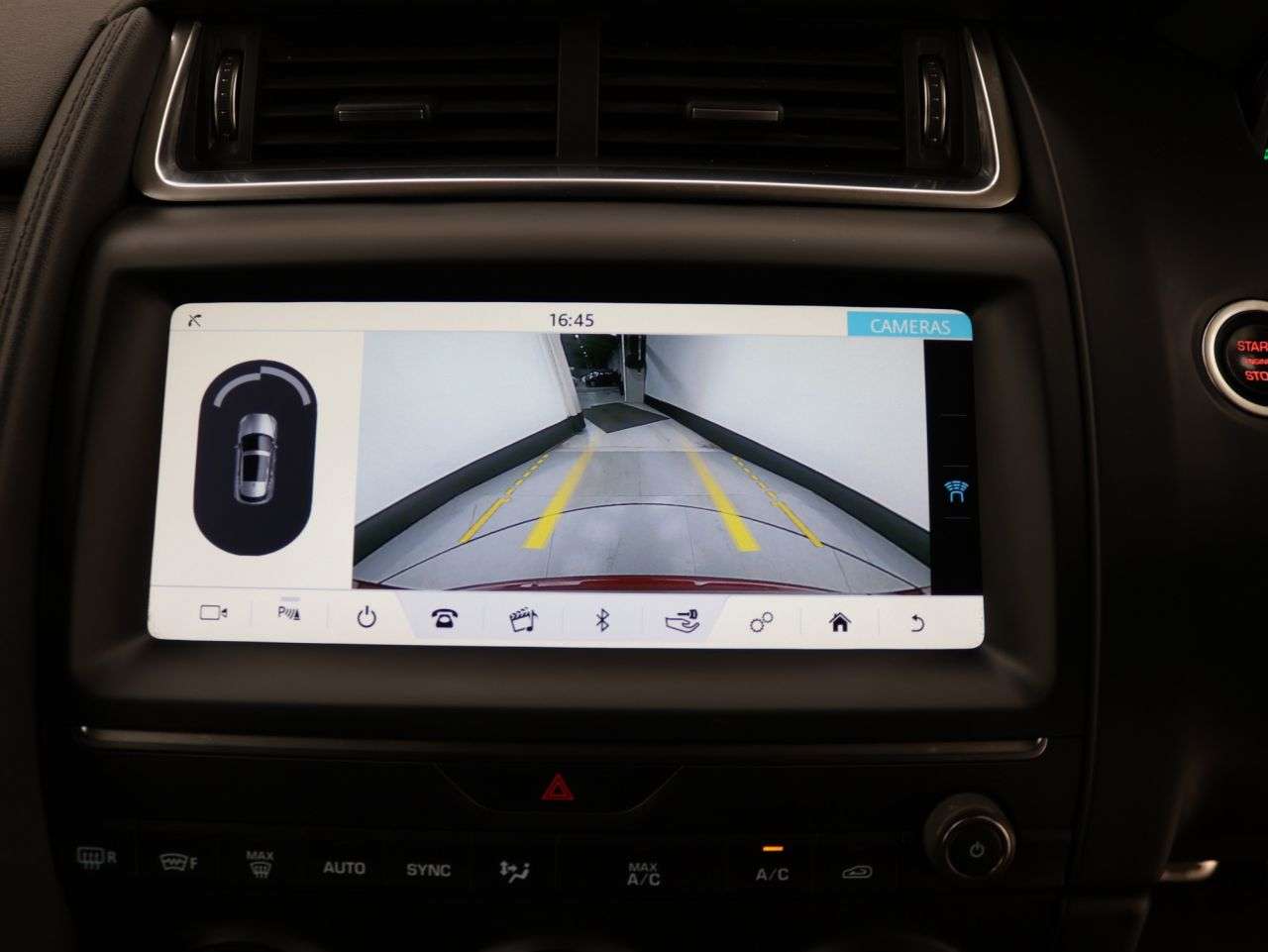 2018 JAGUAR E-PACE 2018 JAGUAR E-PACE