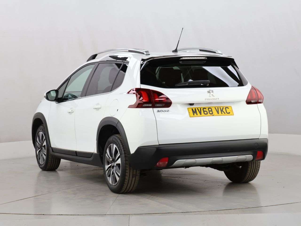 2018 PEUGEOT 2008 2018 PEUGEOT 2008