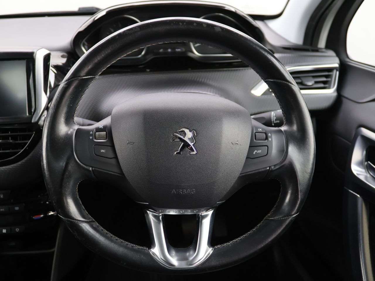 2018 PEUGEOT 2008 2018 PEUGEOT 2008